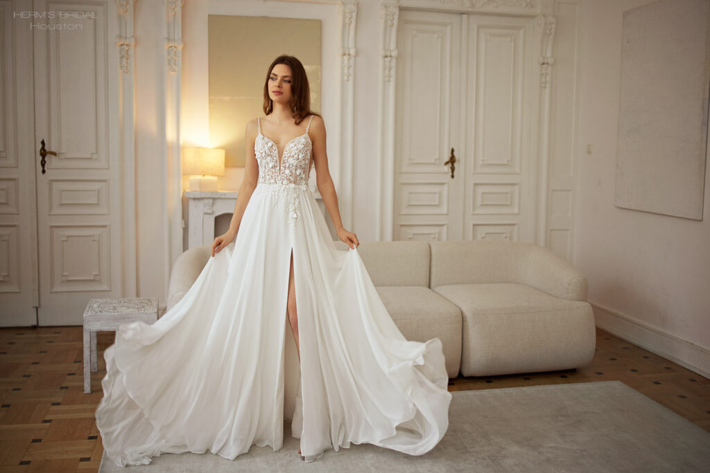 Das Brautkleid Houston vom Hersteller Herm's Bridal, bei Ivory & Blush