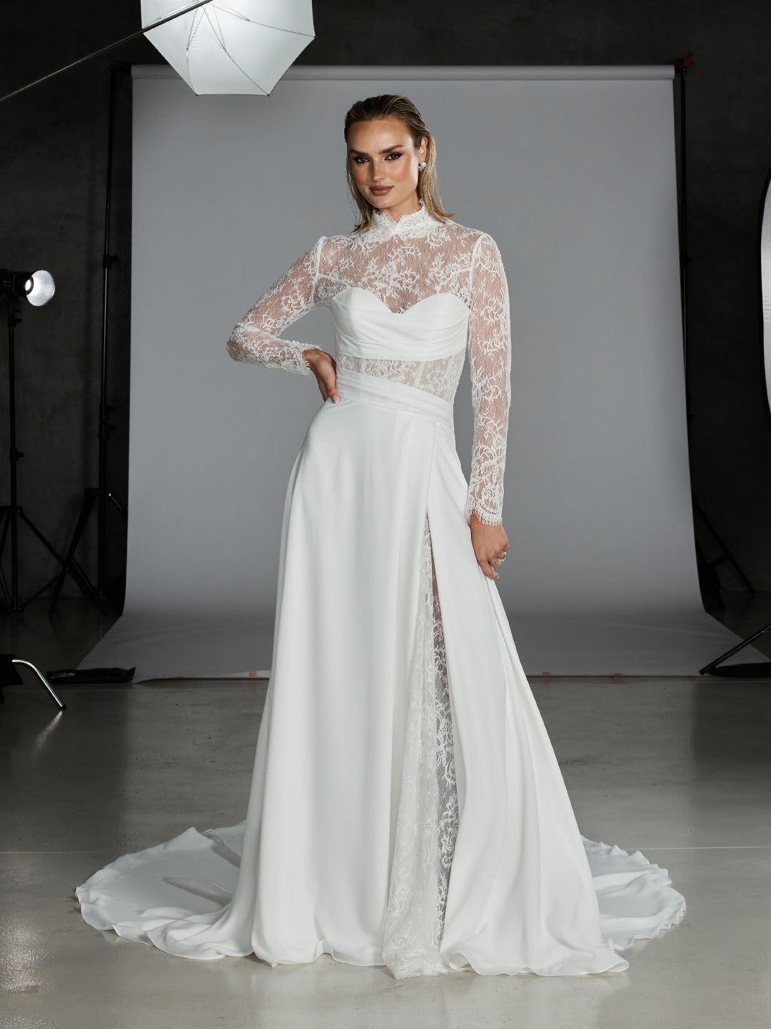 Das Brautkleid Astaire  vom Hersteller Madi Lane - Evie Young, bei Ivory & Blush