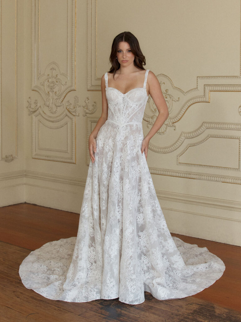 Das Brautkleid Baia  vom Hersteller Madi Lane - Jeune, bei Ivory & Blush