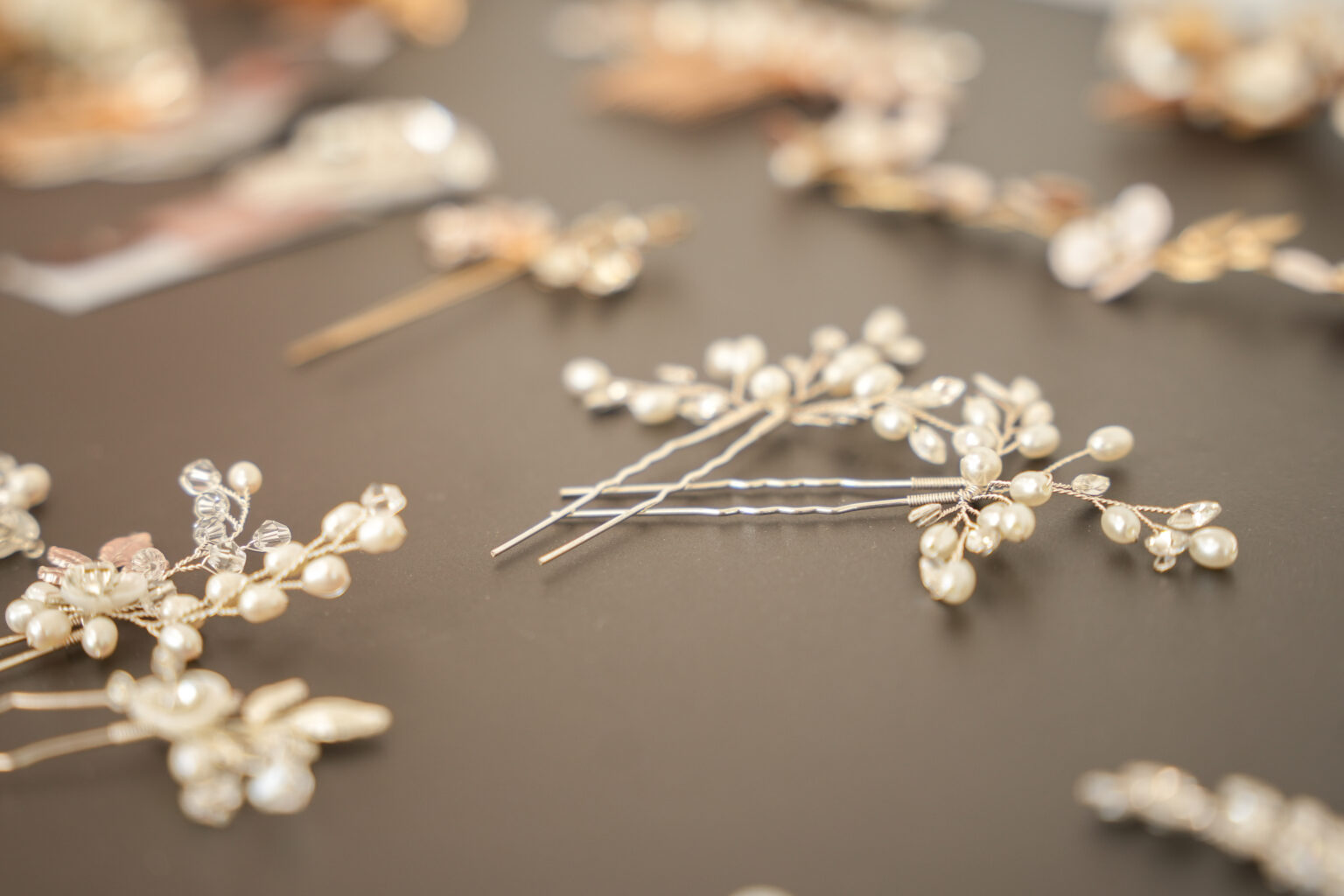 Ivory&Blush-Brautmode-Accessoire-Brautkleid