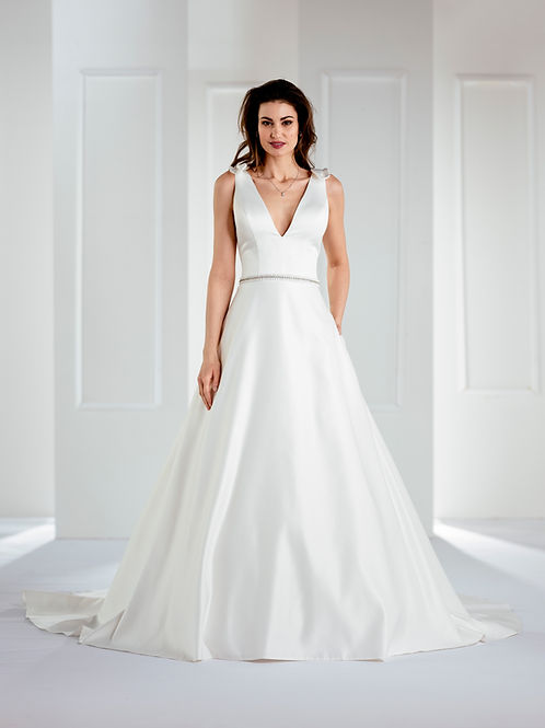 Das Brautkleid 59 SP1-6554 vom Hersteller Sposa Toscana, bei Ivory & Blush